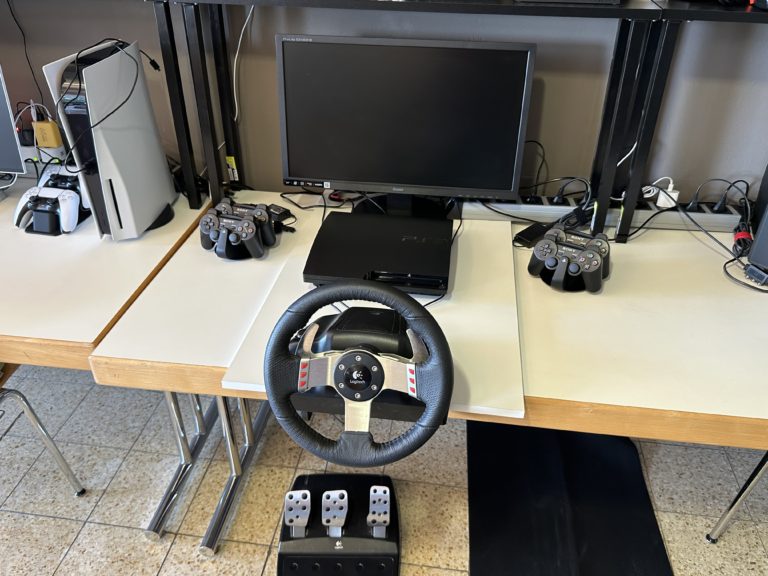 Neue Spielepower im Bürgerforum: Unsere PS3 ist startklar!